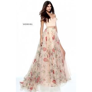 Sherri Hill Prom Dress